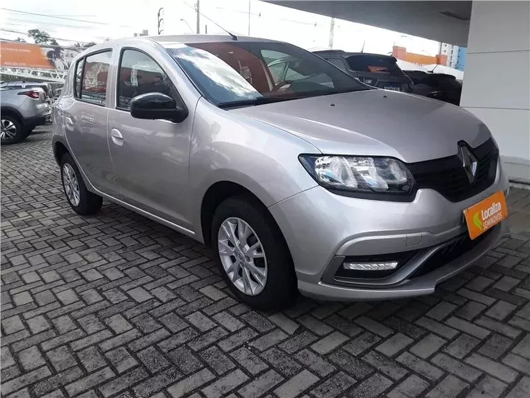 Renault Sandero Prata 9