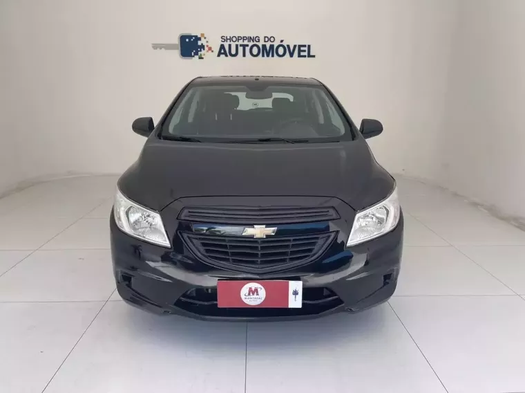 Chevrolet Onix Preto 11