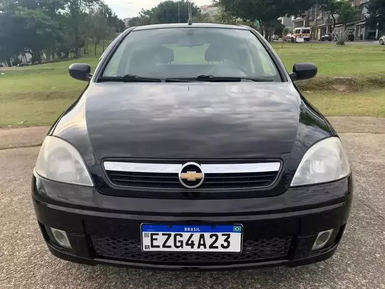 Chevrolet Corsa Preto 5