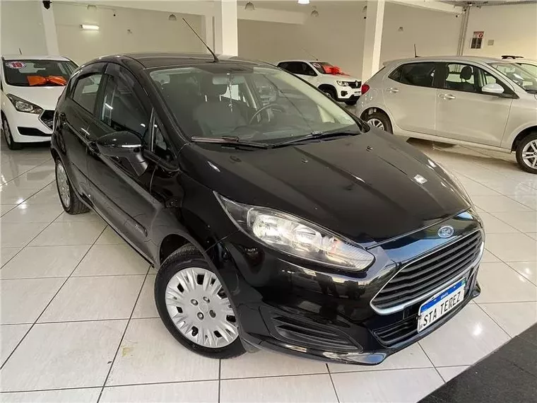 Ford Fiesta Preto 1