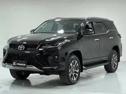 Toyota Hilux SW4