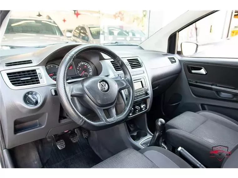 Volkswagen Fox Branco 17