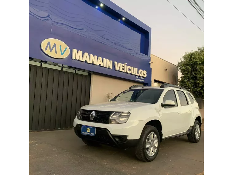 Renault Duster Branco 3