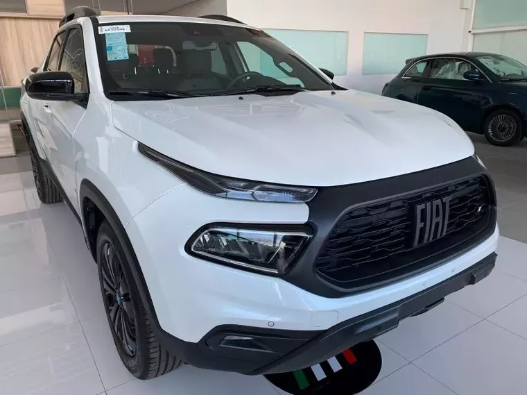 Fiat Toro Branco 1