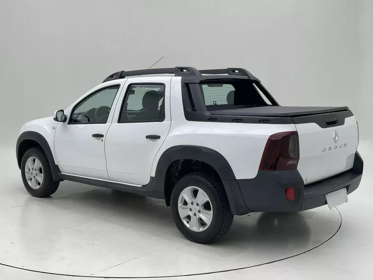 Renault Duster Oroch Branco 7