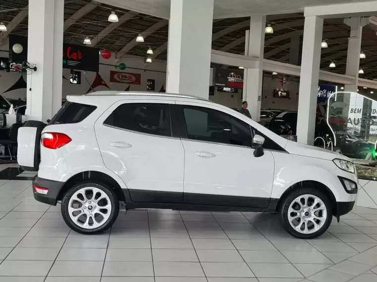 Ford Ecosport Branco 14