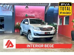 Toyota Hilux SW4