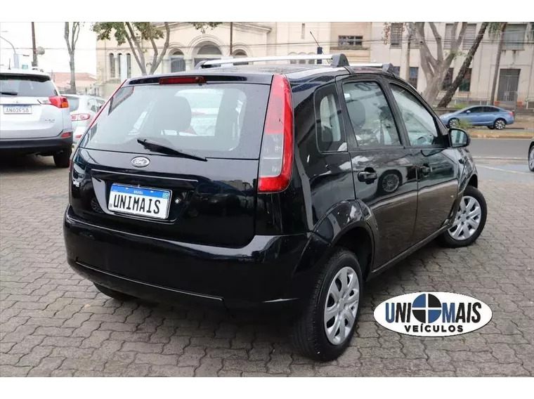 Ford Fiesta Preto 8