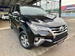 Toyota Hilux SW4