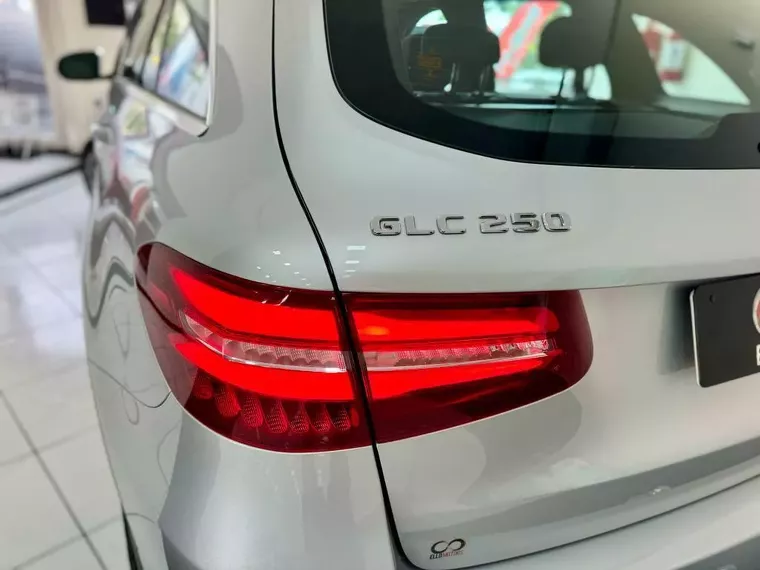 Mercedes-benz GLC 250 Prata 9