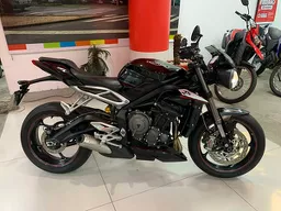 Street Triple