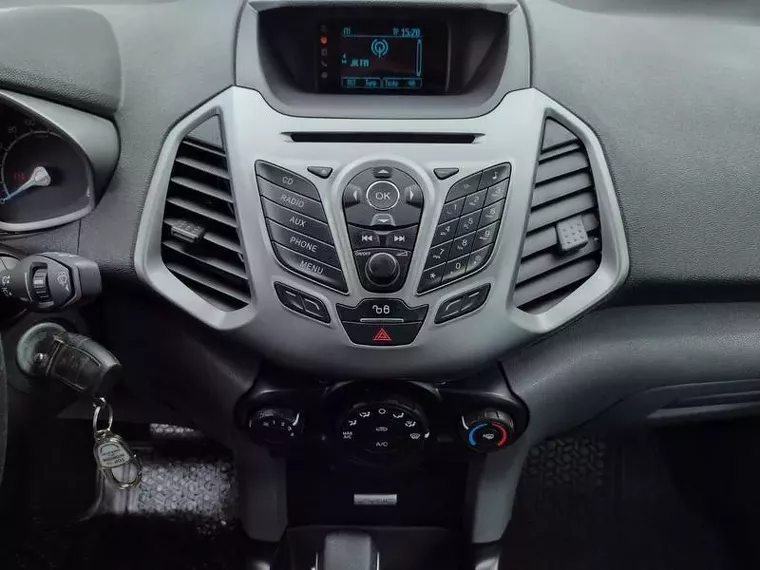 Ford Ecosport Prata 23