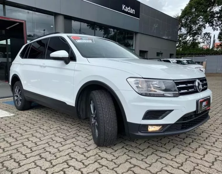 Volkswagen Tiguan Branco 6