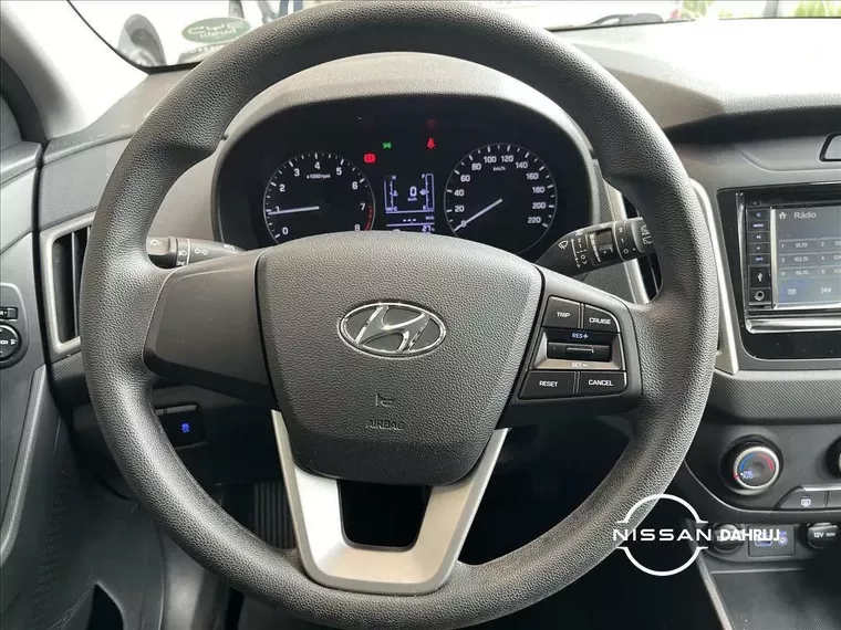 Hyundai Creta Branco 13