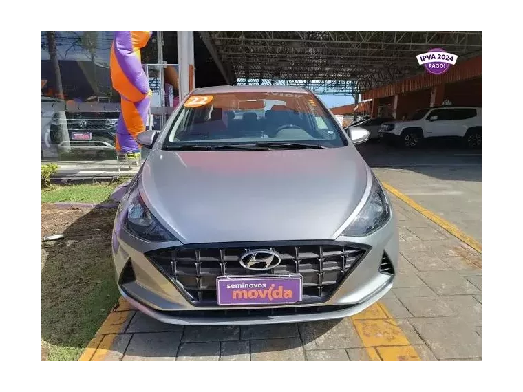 Hyundai HB20S Prata 3