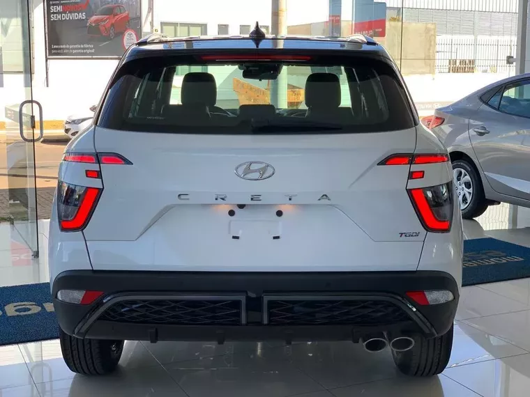 Hyundai Creta Branco 9