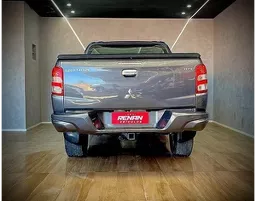 Mitsubishi L200 Triton