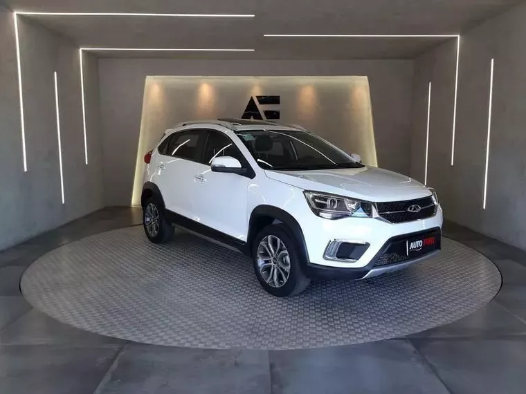 Chery Tiggo 2 Branco 5