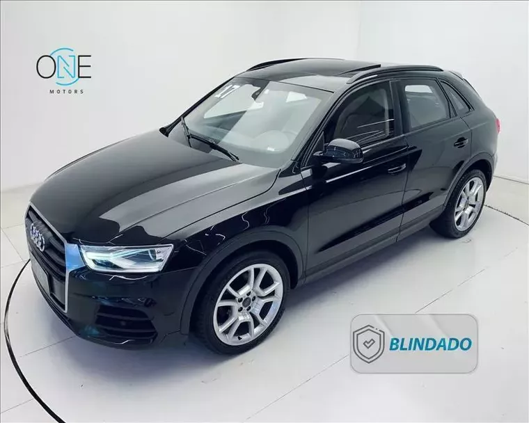 Audi Q3 Preto 1