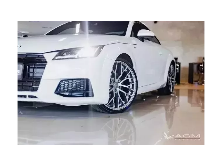 Audi TT Branco 8