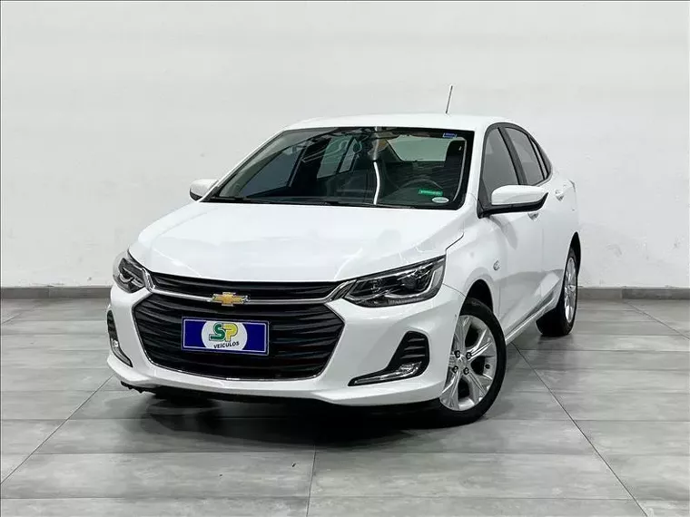 Chevrolet Onix Branco 6