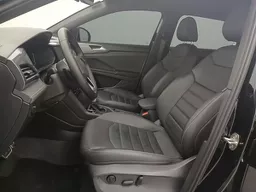 Volkswagen Taos