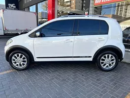 Volkswagen Cross UP