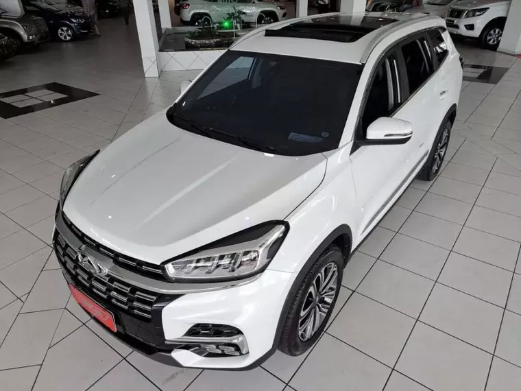 Chery Tiggo 8 Branco 1