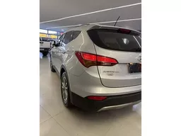 Hyundai Grand Santa Fé