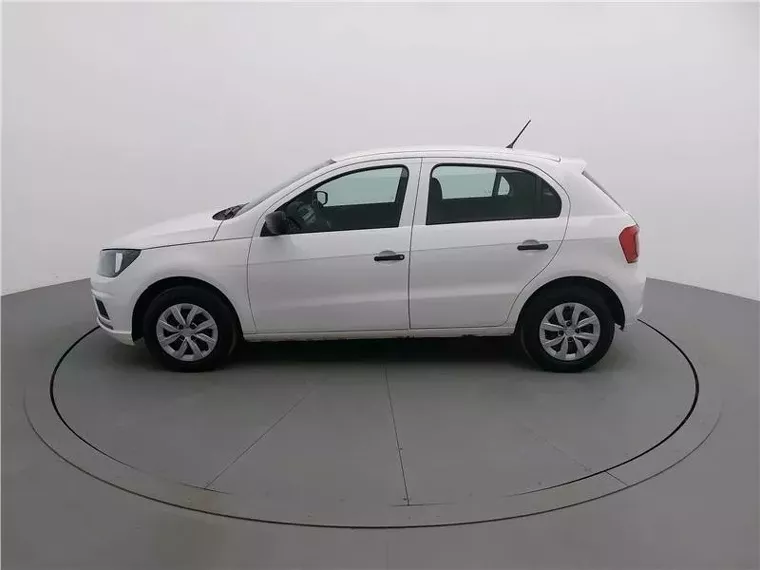 Volkswagen Gol Branco 13