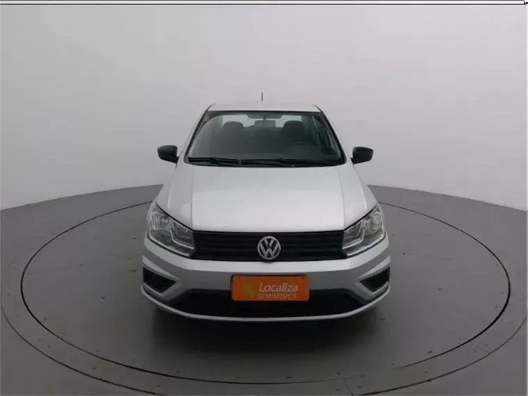 Volkswagen Voyage Prata 3