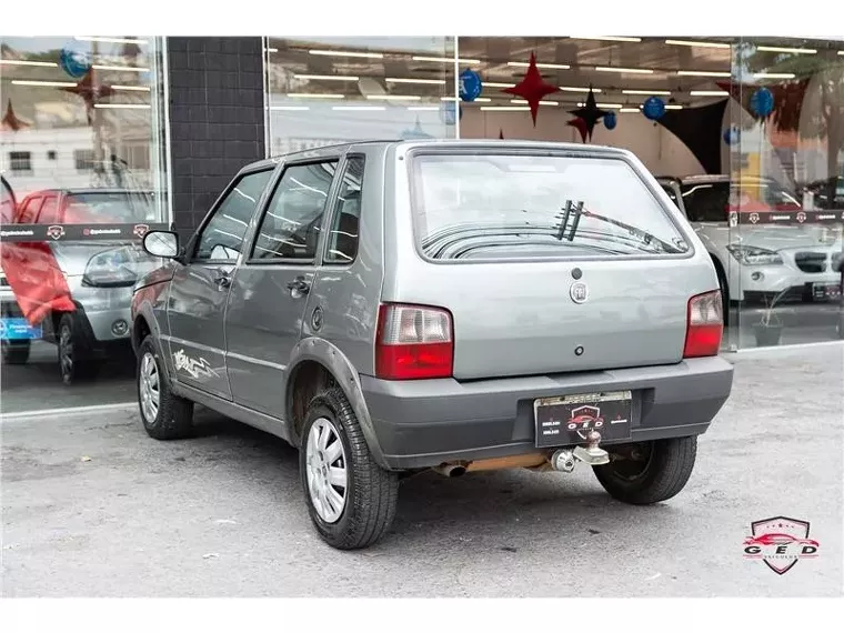 Fiat Uno Prata 2