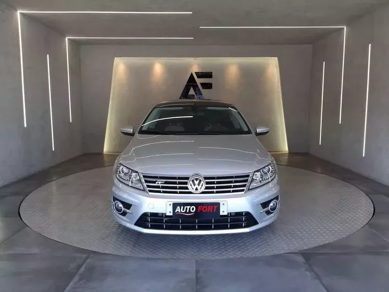 Volkswagen Passat Prata 1