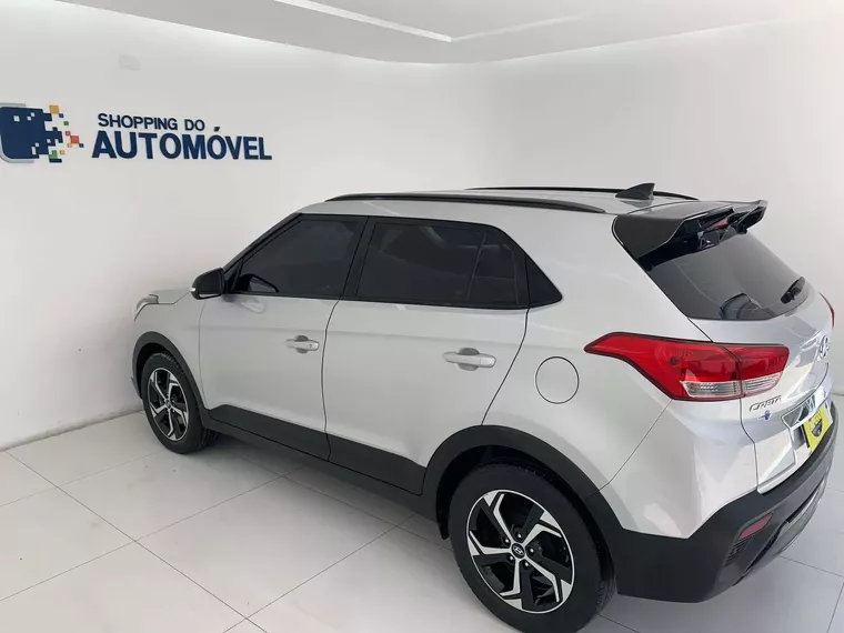 Hyundai Creta Prata 9