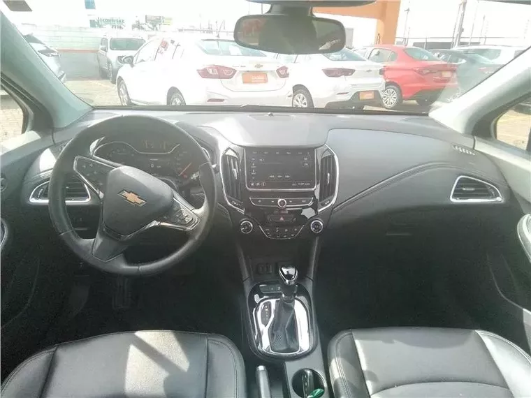 Chevrolet Cruze Preto 1