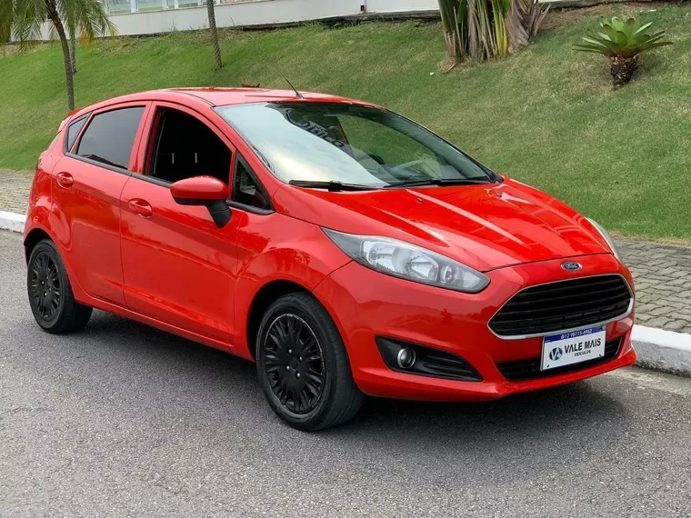 Ford Fiesta Vermelho 2