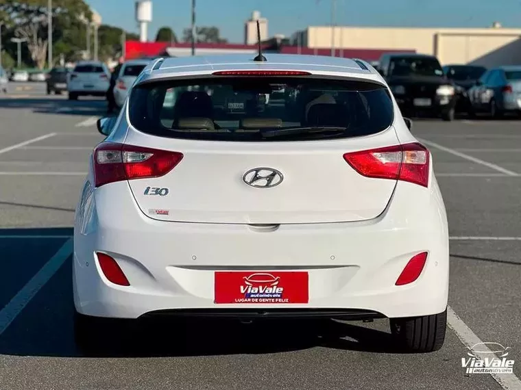 Hyundai I30 Branco 13