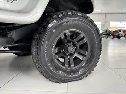Troller T4