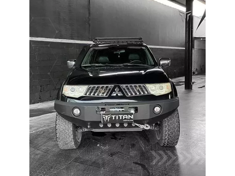 Mitsubishi Pajero Dakar Preto 1