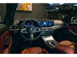 BMW 320i
