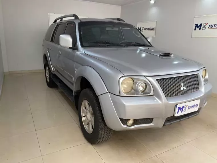 Mitsubishi Pajero Sport Prata 1