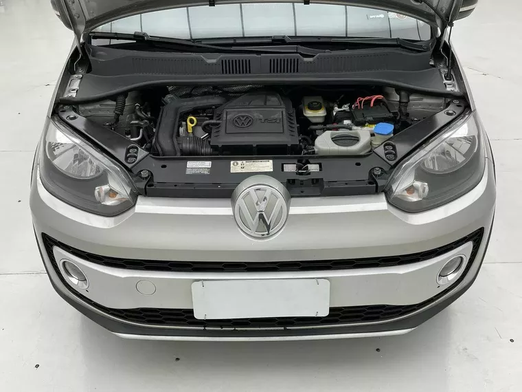 Volkswagen Cross UP Prata 13