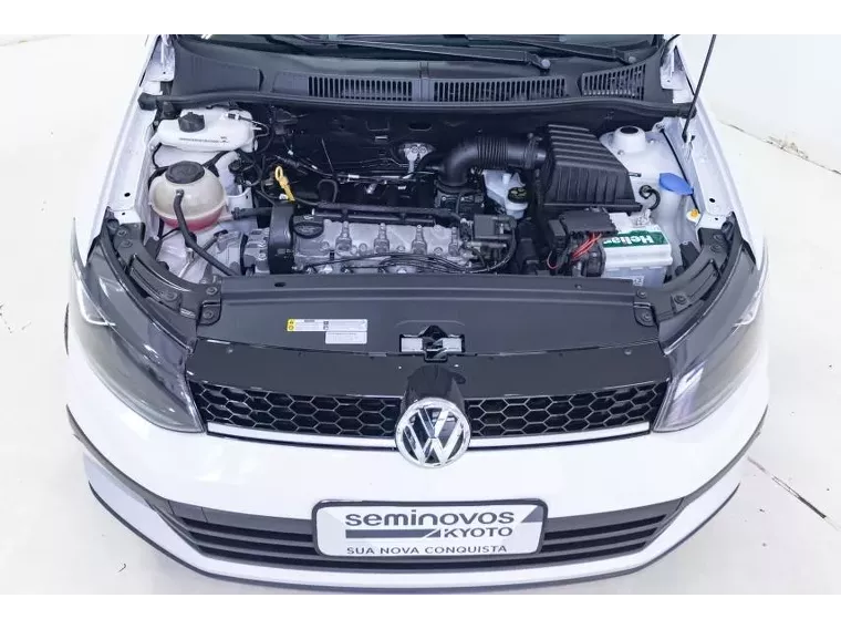 Volkswagen Fox Branco 1