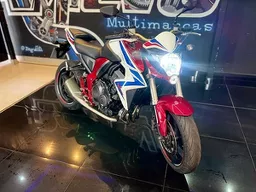 CB 1000