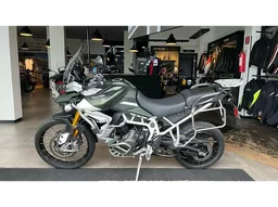 Triumph Tiger 900