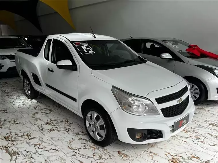 Chevrolet Montana Branco 1