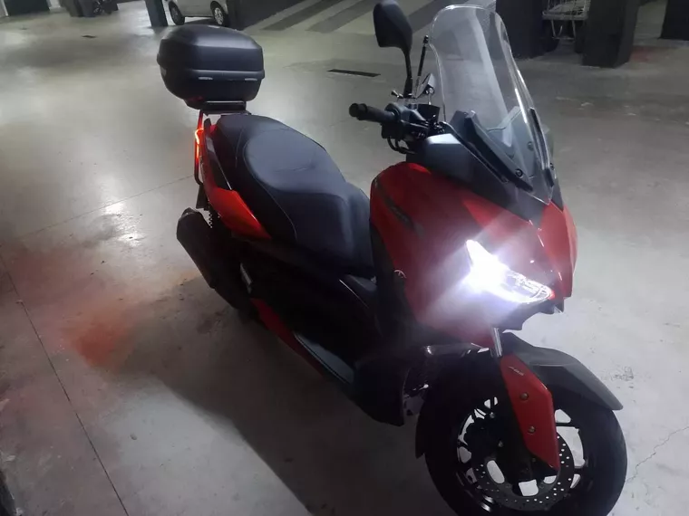 Yamaha Xmax Vermelho 1