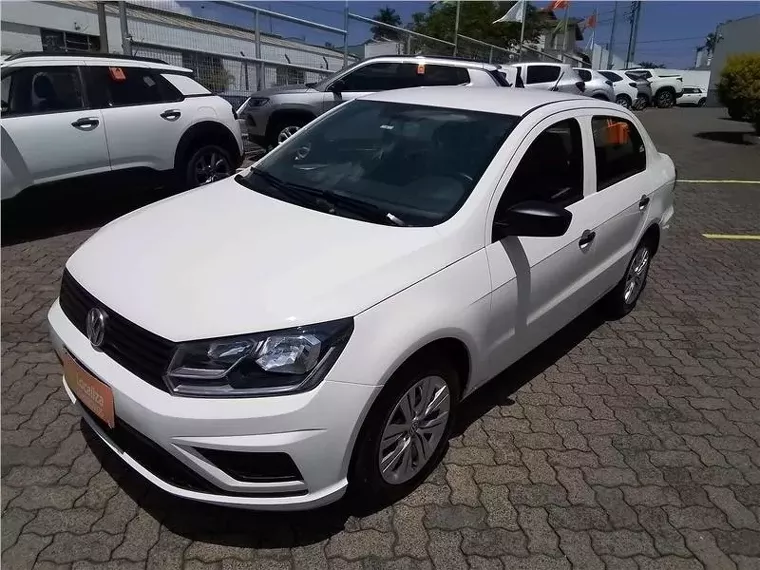 Volkswagen Voyage Branco 1