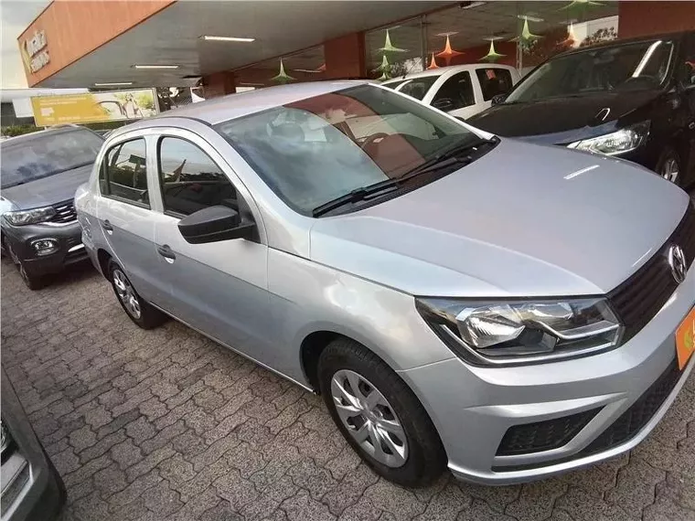 Volkswagen Voyage Prata 6