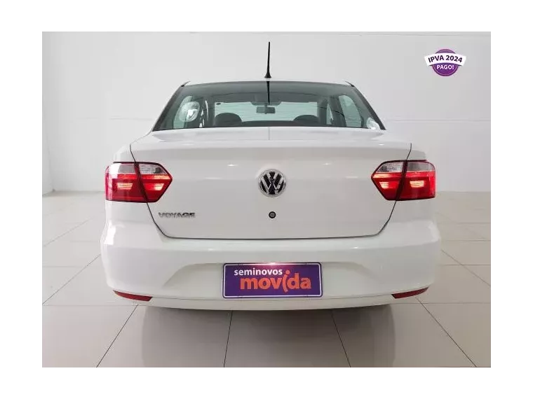 Volkswagen Voyage Branco 8